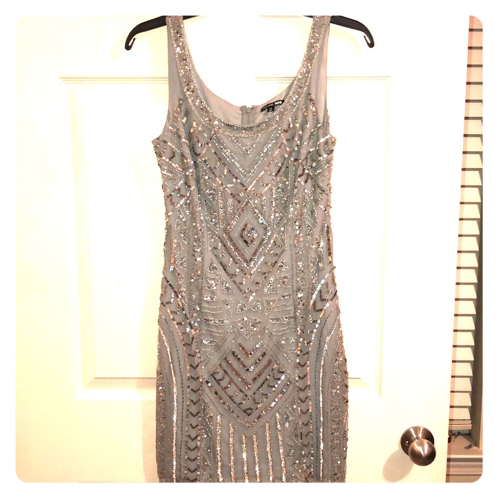 ❗️LIKE NEW❗️Gianni Bini Semi Formal Sequin Dress